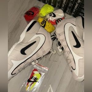 Nike Air Max Penny 1 x Social Status